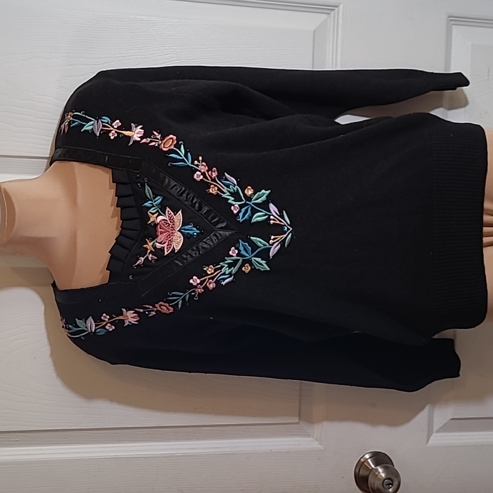 Embroidered sweater